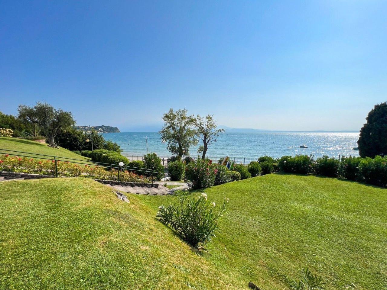 Apartamento por Lago de Garda, Italia, 50 m² - imagen 15