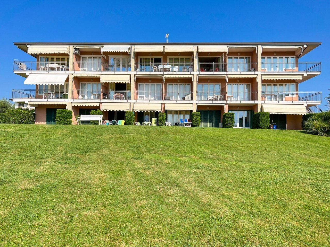 Apartamento por Lago de Garda, Italia, 50 m² - imagen 17