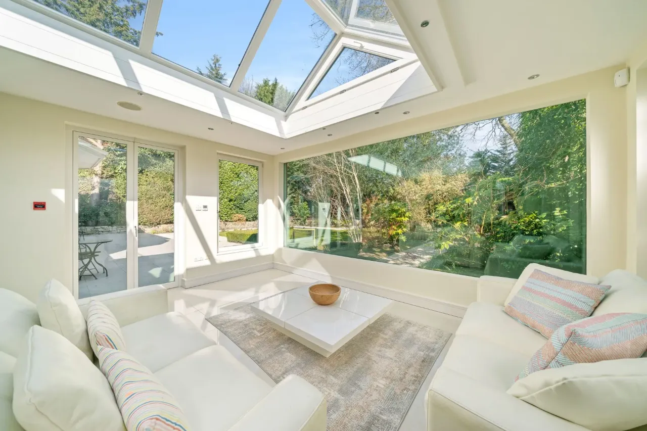 Maison à Londres, Royaume-Uni, 829 m² - image 5