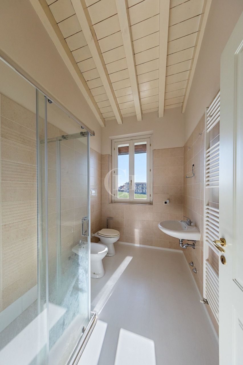 Apartment on Lake Garda, Italy, 95 m² - picture 10