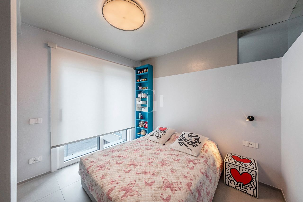 Apartment on Lake Garda, Italy, 185 m² - picture 12