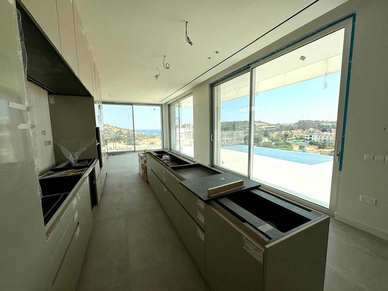 Casa a Limassol, Cipro, 400 m² - foto 6