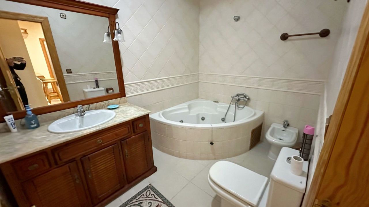 Apartment in Guardamar del Segura, Spanien, 124 m² - Foto 3