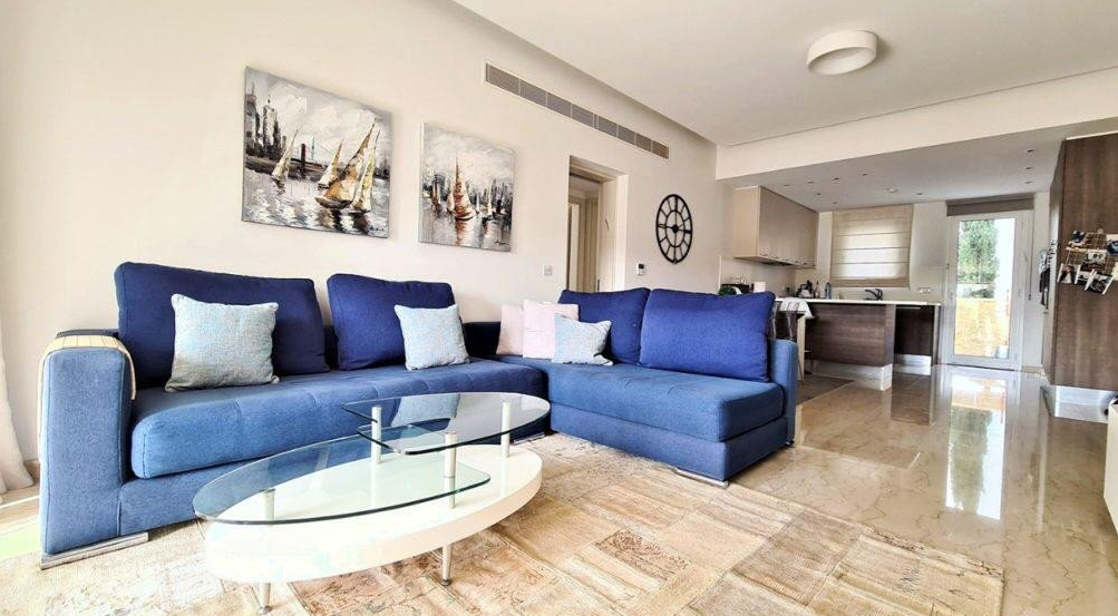 Apartment in Limassol, Cyprus - picture 1