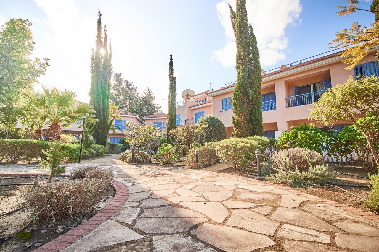 Maison à Paphos, Chypre, 151 m² - image 1