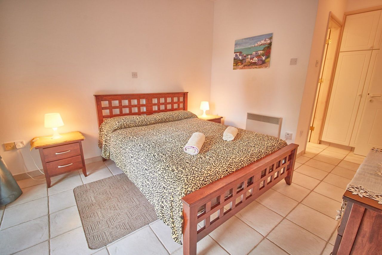 House in Paphos, Cyprus, 151 m² - picture 2