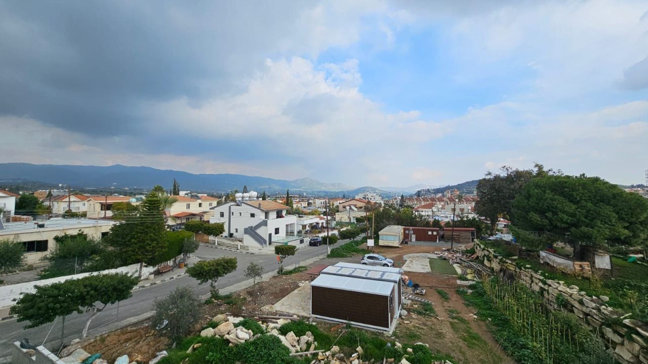 Maison à Parekklisia, Chypre - image 3