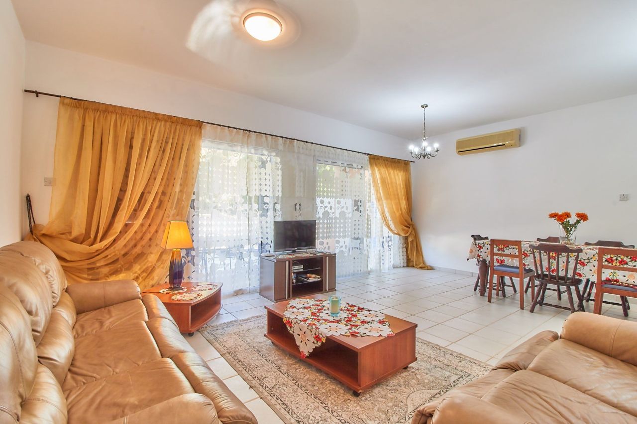 House in Paphos, Cyprus, 151 m² - picture 17