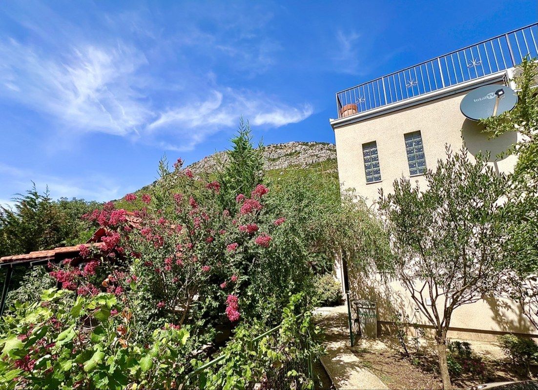 House in Bar, Montenegro, 122 m² - picture 12