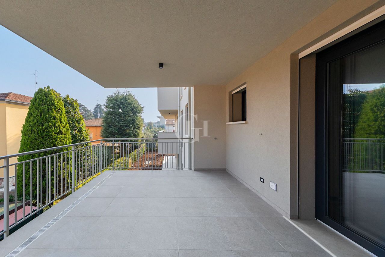 Apartment on Lake Garda, Italy, 114 m² - picture 1