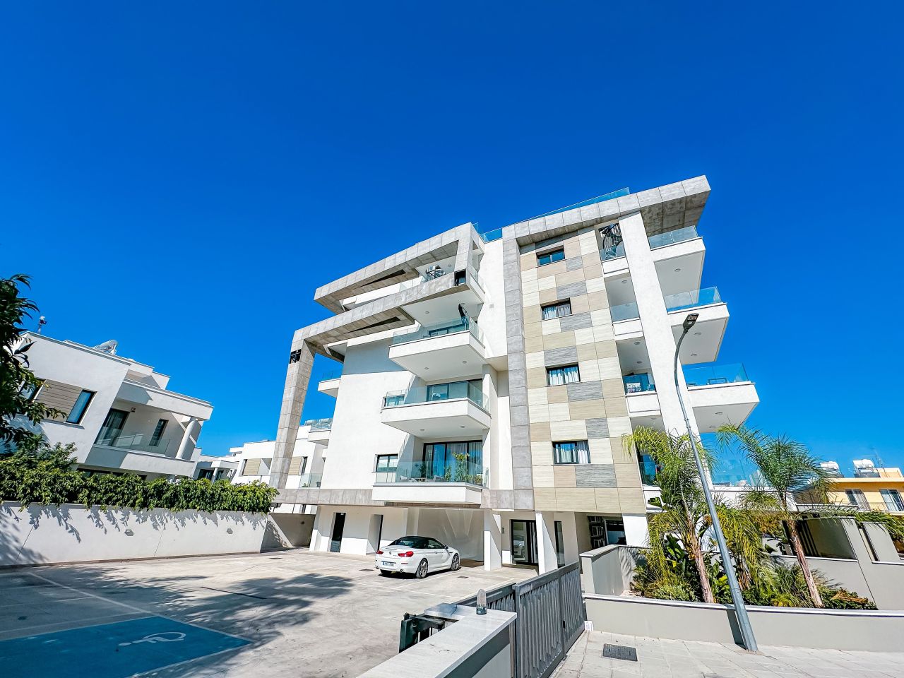 Penthouse in Limassol, Cyprus, 96 m² - picture 1