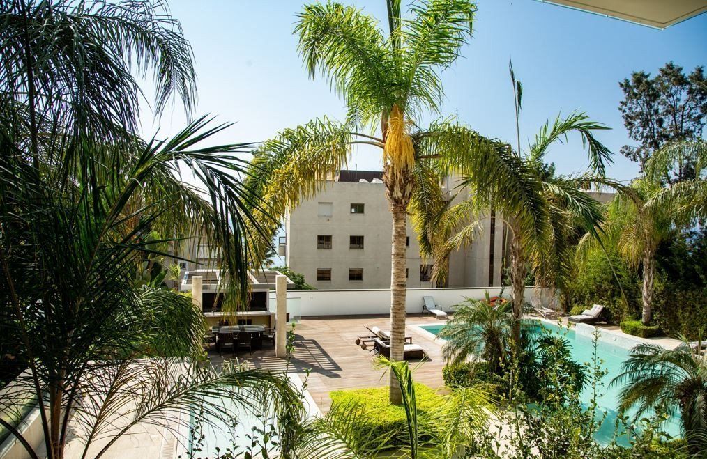 Appartement à Agios Tychon, Chypre, 340 m² - image 1