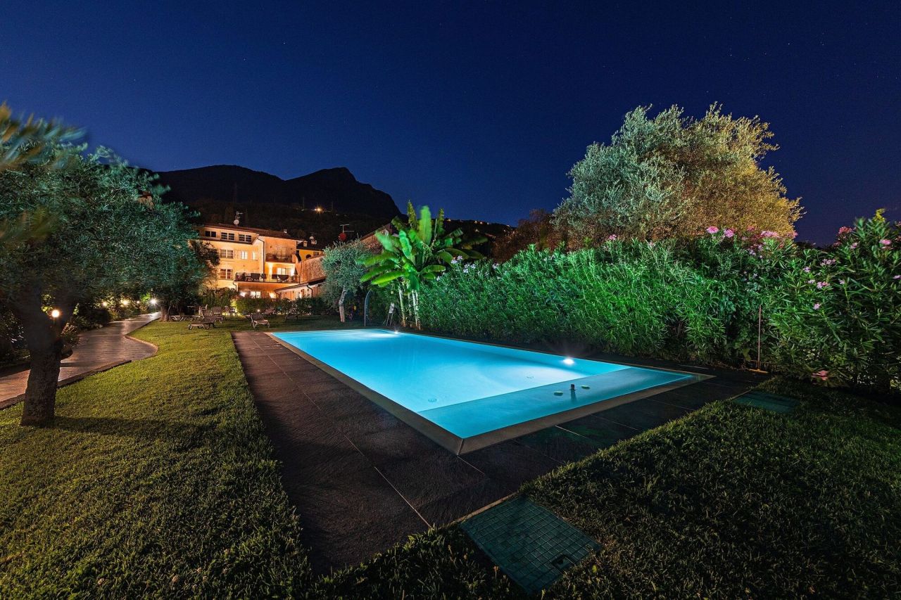 Appartamenti sul Lago di Garda, Italia, 133 m² - foto 16