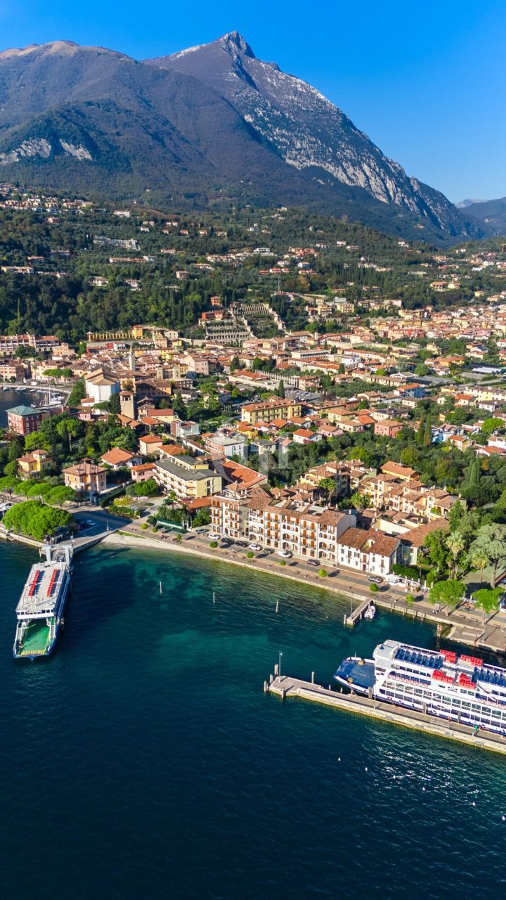 Villa on Lake Garda, Italy, 165 m² - picture 13