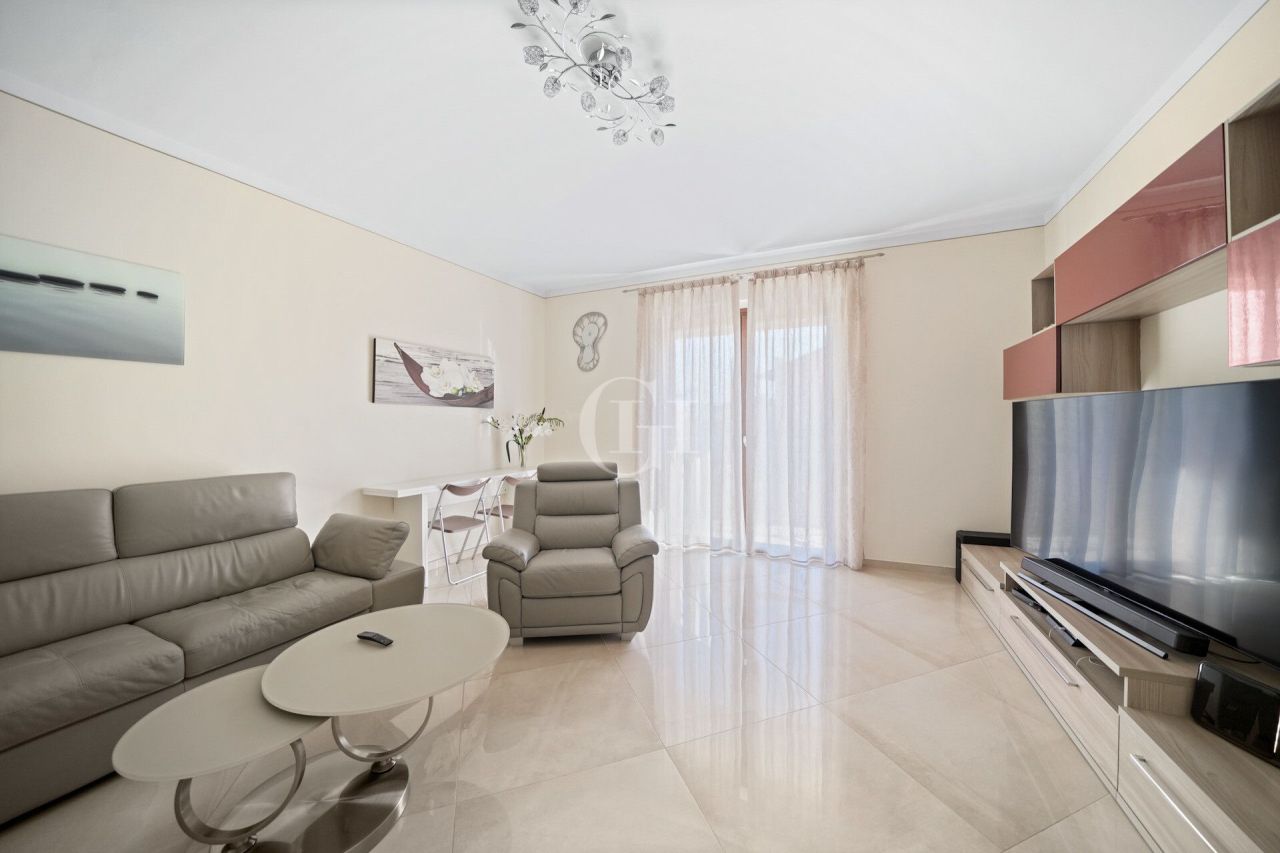 Villa par le Lac de Garde, Italie, 160 m² - image 3