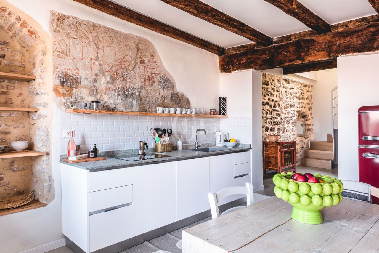 House on Lake Garda, Italy, 191 m² - picture 1