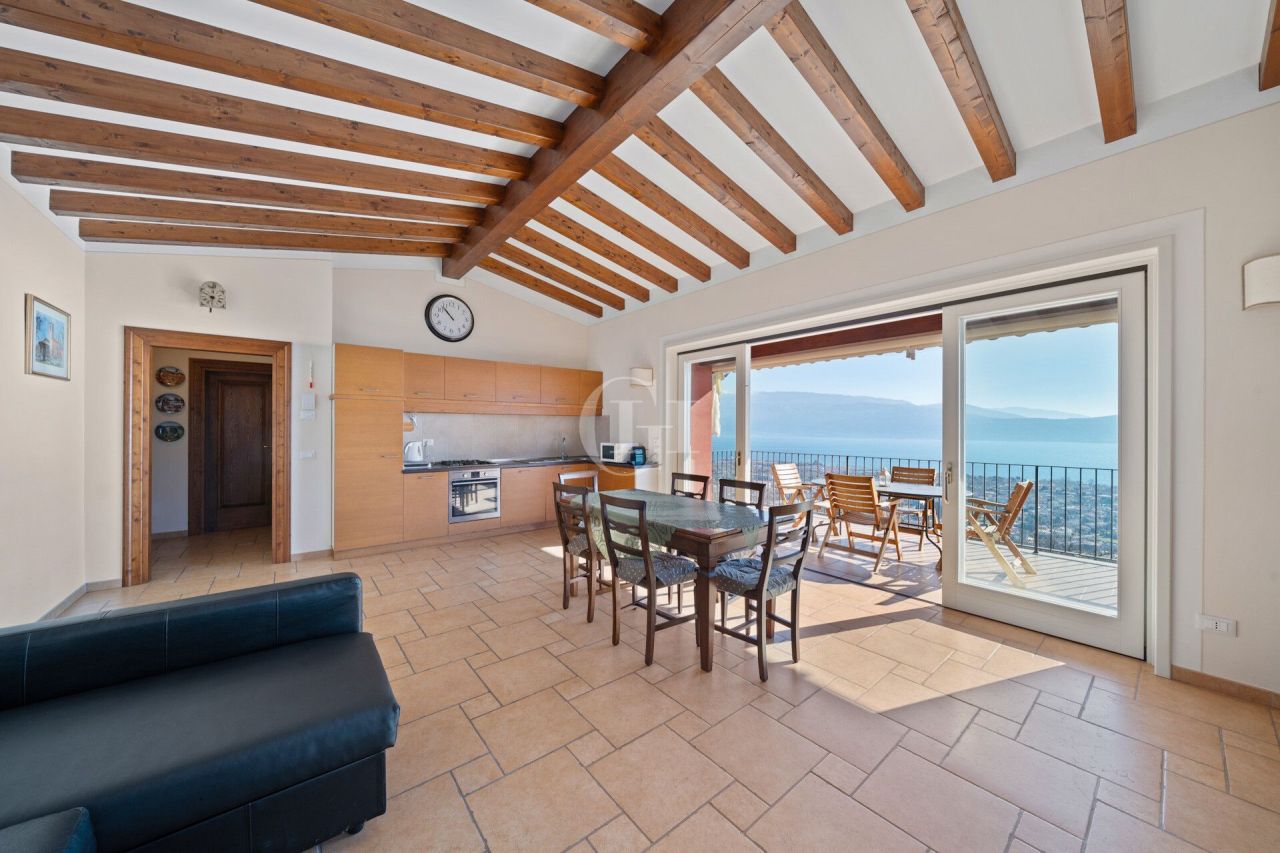 Villa par le Lac de Garde, Italie, 160 m² - image 4