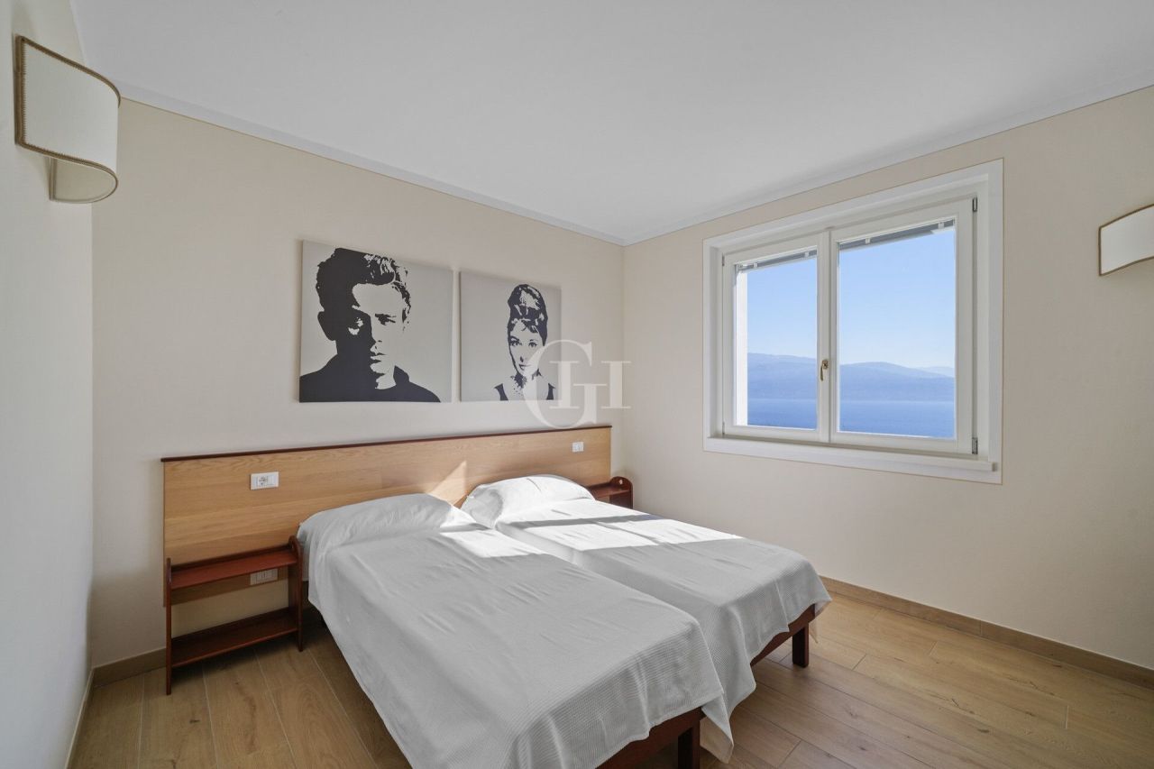 Villa par le Lac de Garde, Italie, 160 m² - image 16