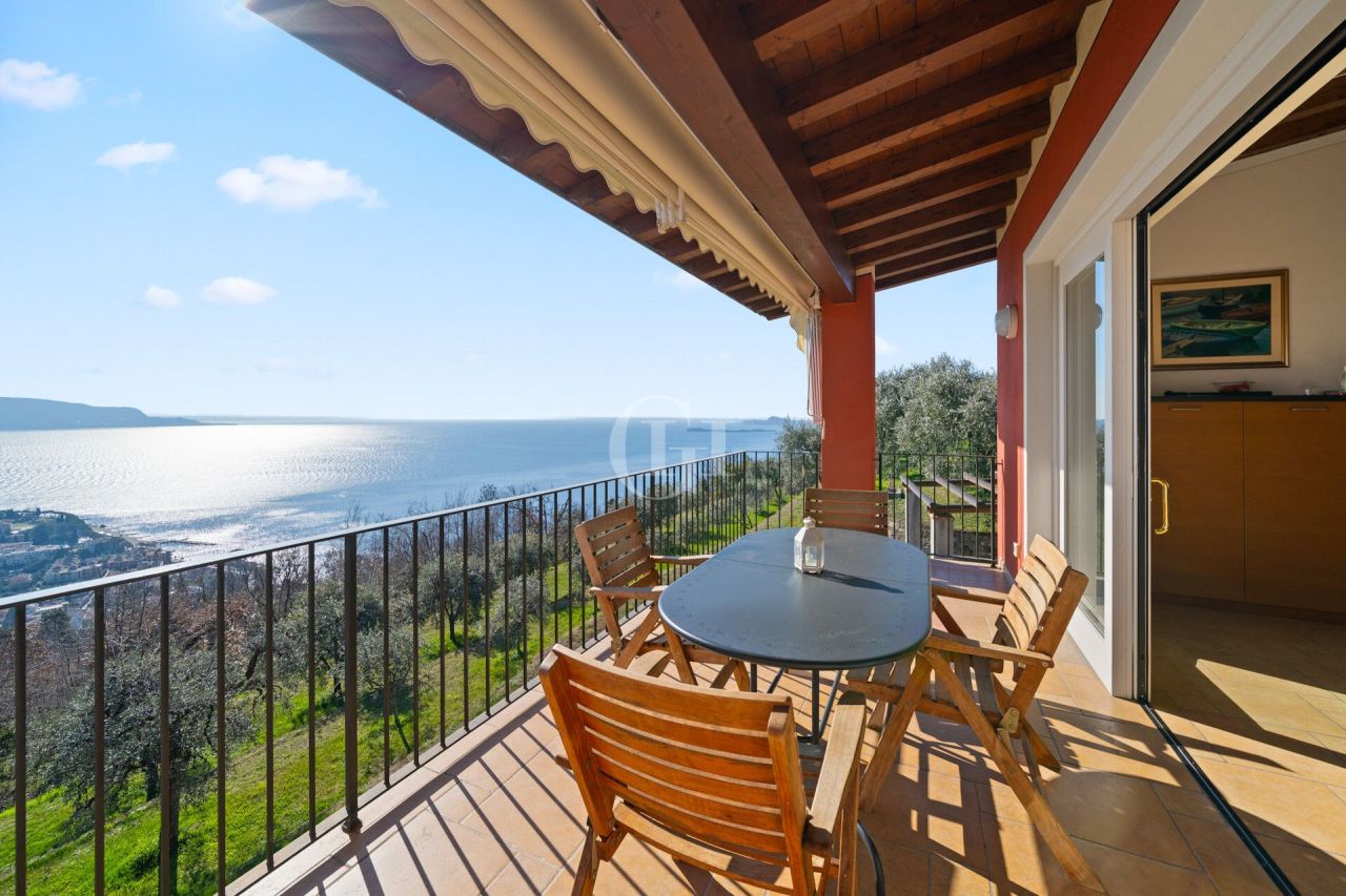 Villa par le Lac de Garde, Italie, 160 m² - image 7