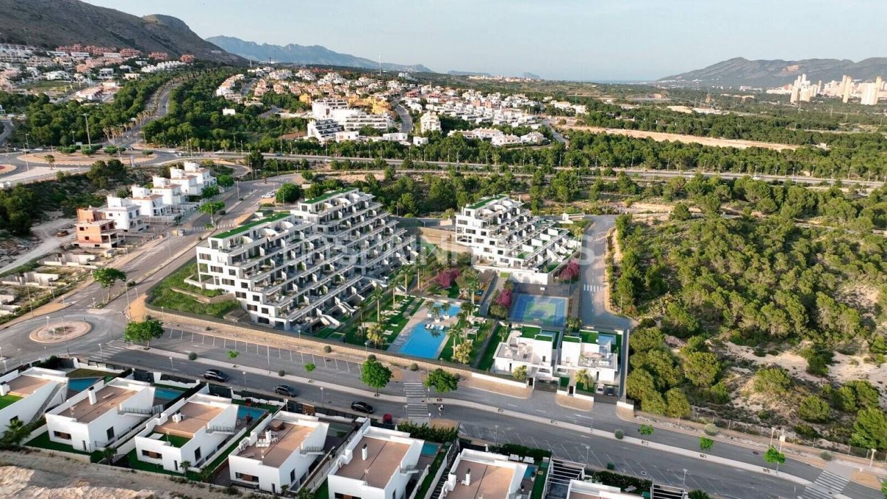 Appartement à Finestrat, Espagne, 303 m² - image 1