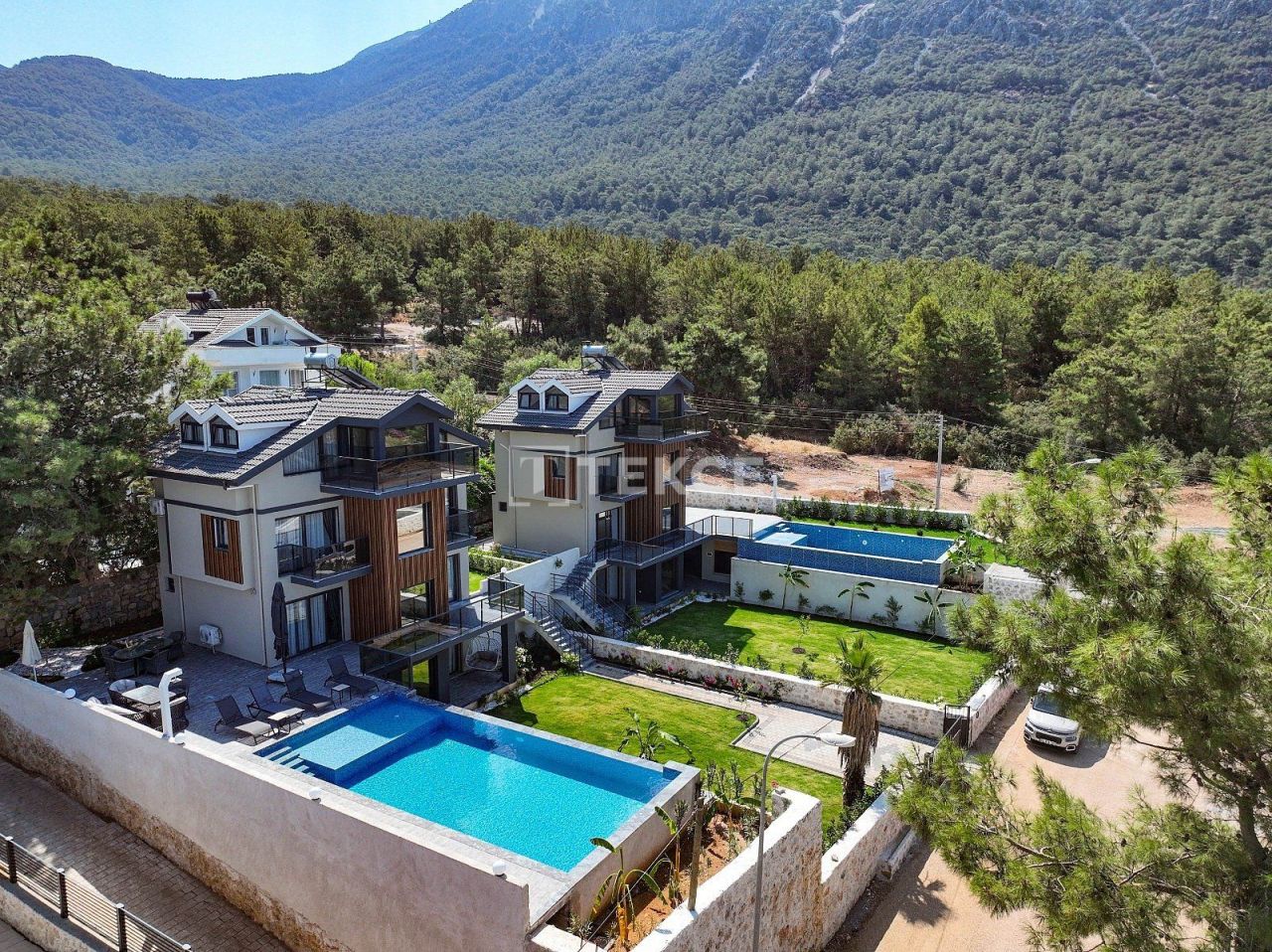 Villa in Fethiye, Turkey, 270 m² - picture 1