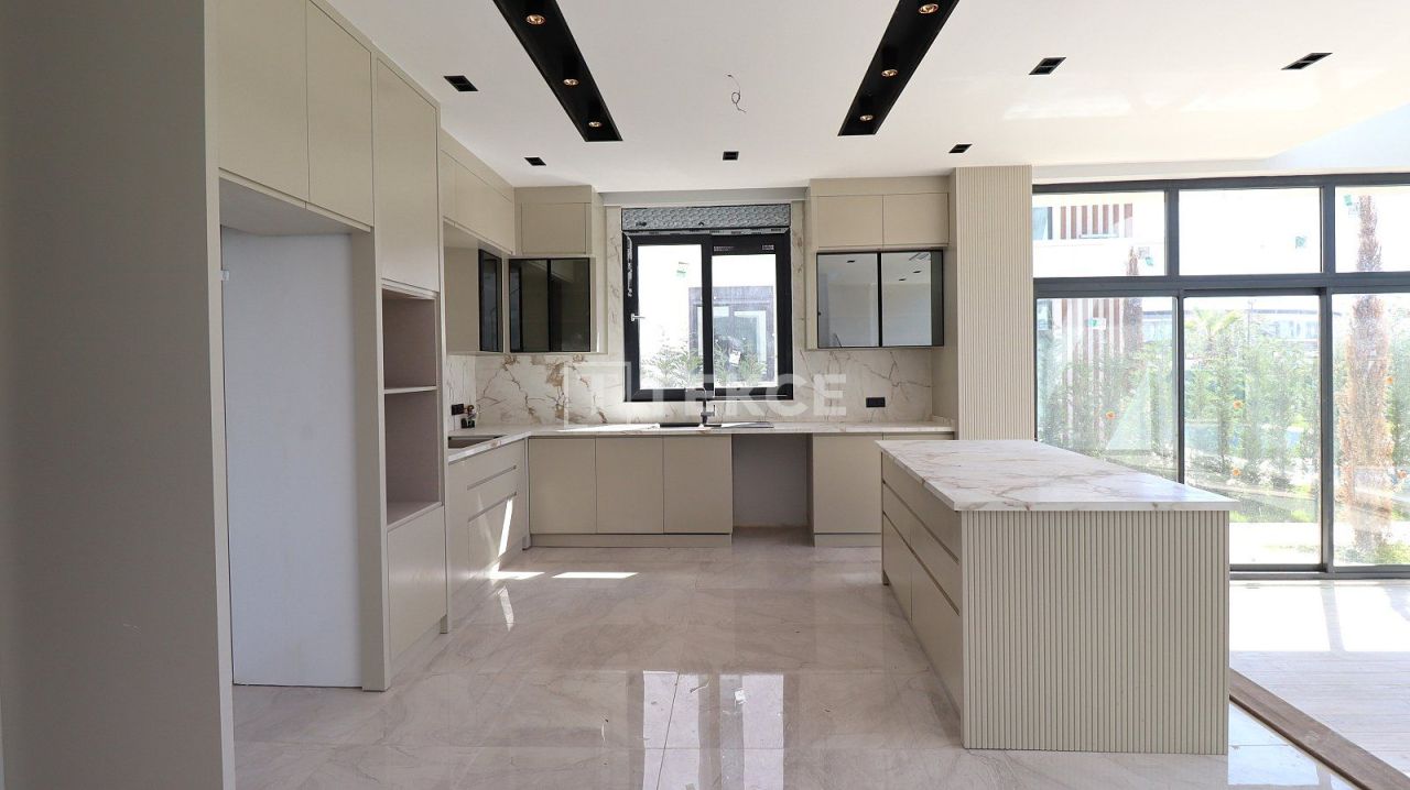 Villa in Antalya, Turkey, 350 m² - picture 13