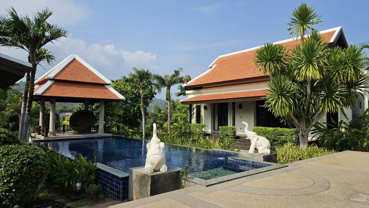 Casa en Phuket, Tailandia, 970 m² - imagen 1