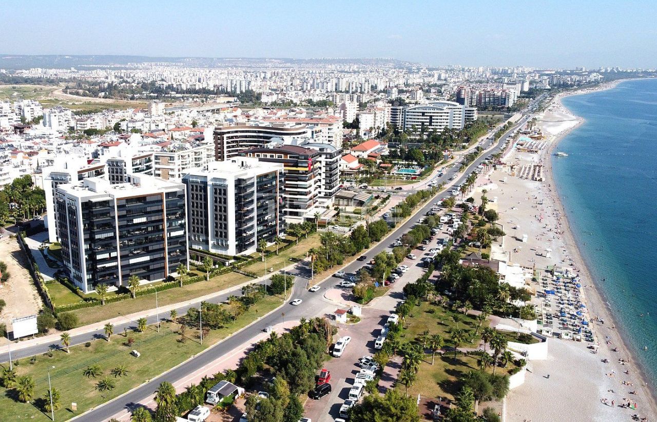 Apartment in Antalya, Turkey, 230 m² - picture 1