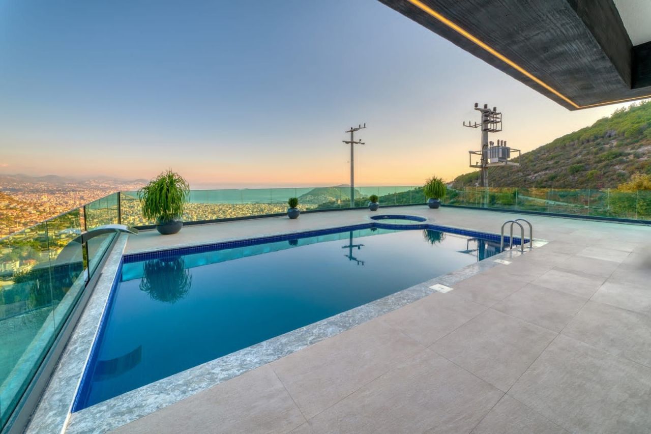 Villa in Alanya, Turkey, 300 m² - picture 2