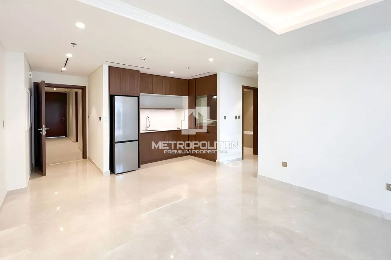 Apartment in Dubai, UAE, 74 m² - picture 1