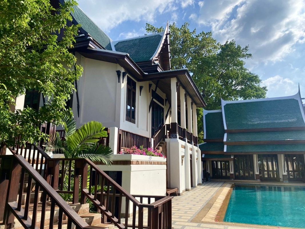 House in Phuket, Thailand, 3 400 m² - picture 1