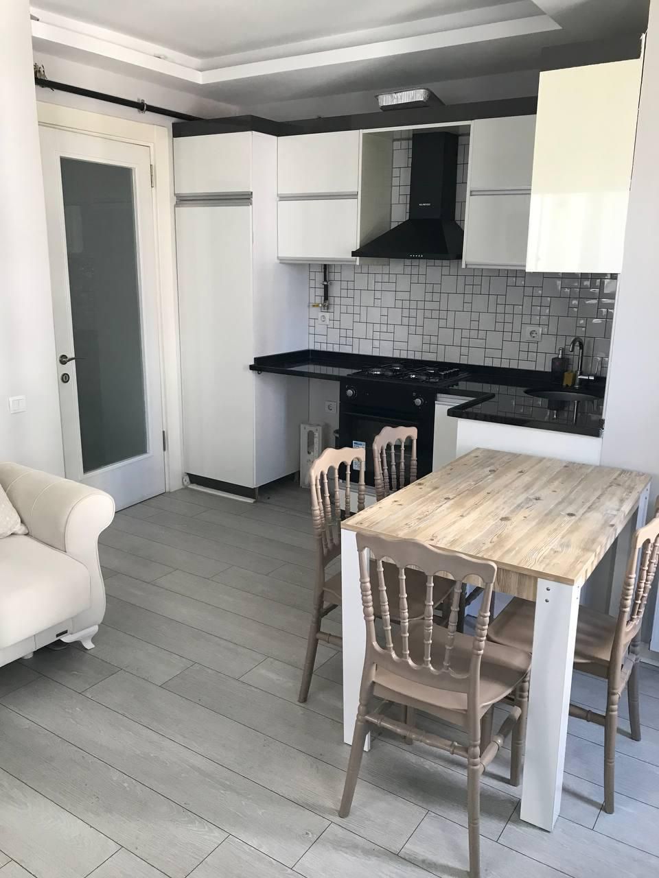 Piso en Mersin, Turquia, 60 m² - imagen 1