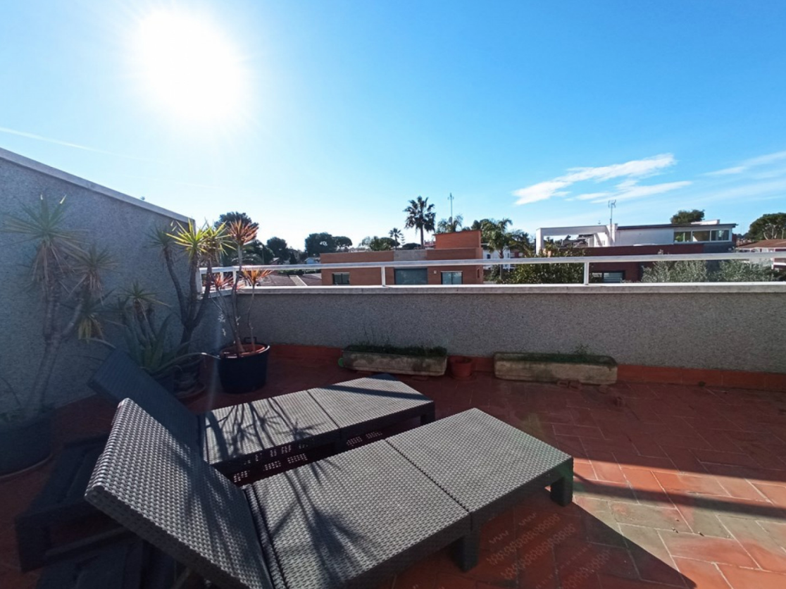 Cottage a Castelldefels, Spagna, 150 m² - foto 15