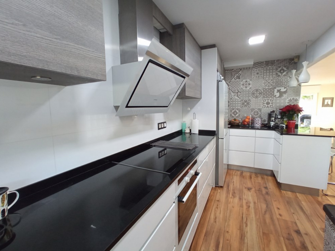 Cottage a Castelldefels, Spagna, 150 m² - foto 17