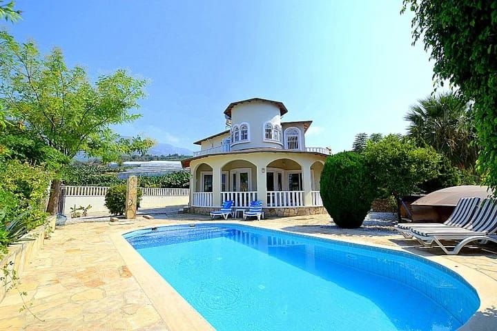 Villa in Alanya, Turkey, 230 m² - picture 1
