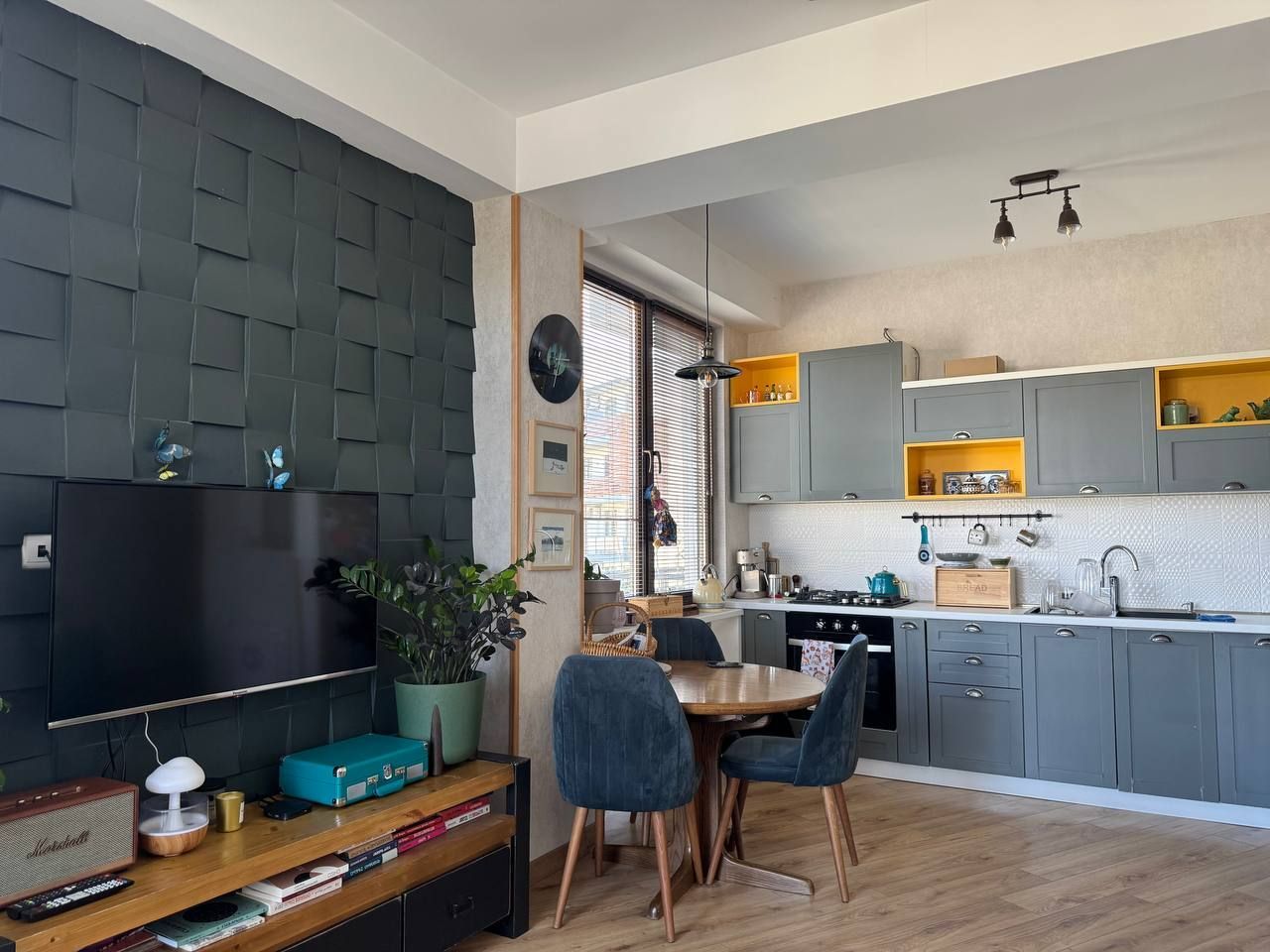 Wohnung in Tiflis, Georgien, 75.5 m² - Foto 1