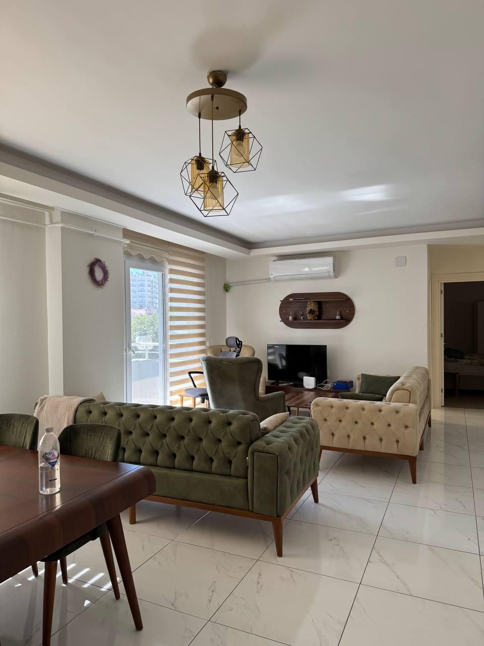 Piso en Mersin, Turquia, 100 m² - imagen 1