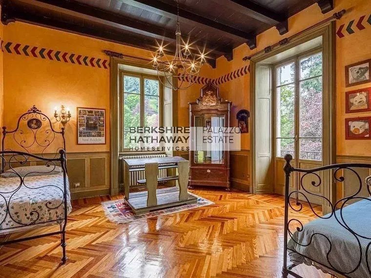 Villa in Stresa, Italy, 530 m² - picture 8