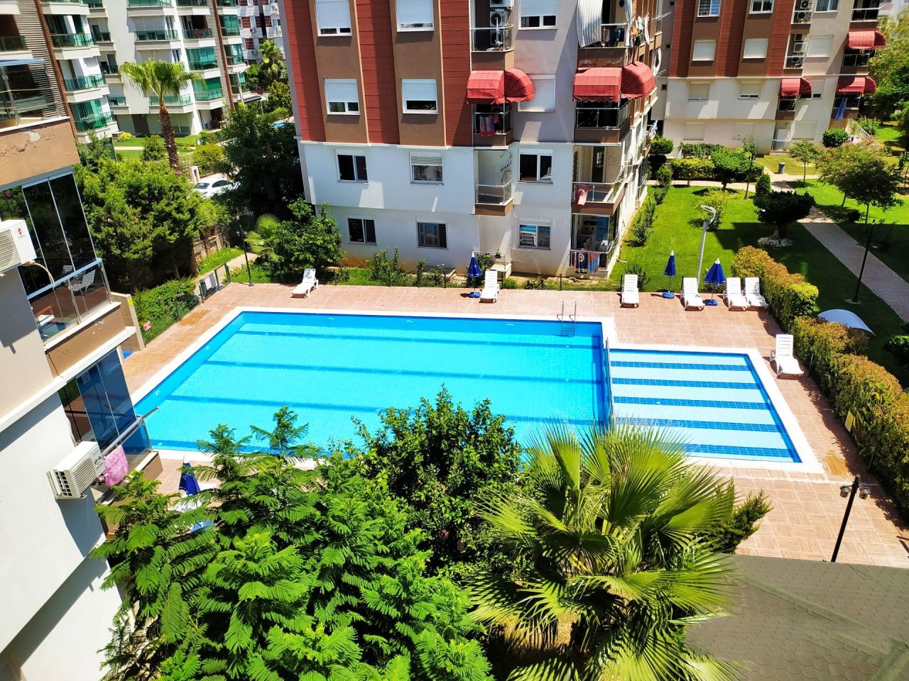 Flat Center, Turkey, 120 m² - picture 1
