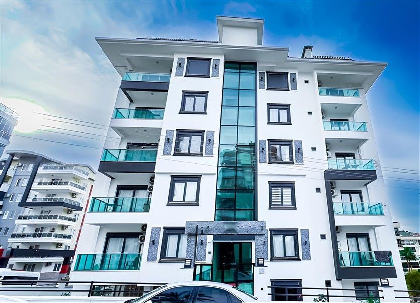 Flat in Alanya, Turkey, 55 m² - picture 1