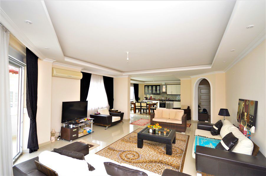 Wohnung in Alanya, Türkei, 300 m² - Foto 1