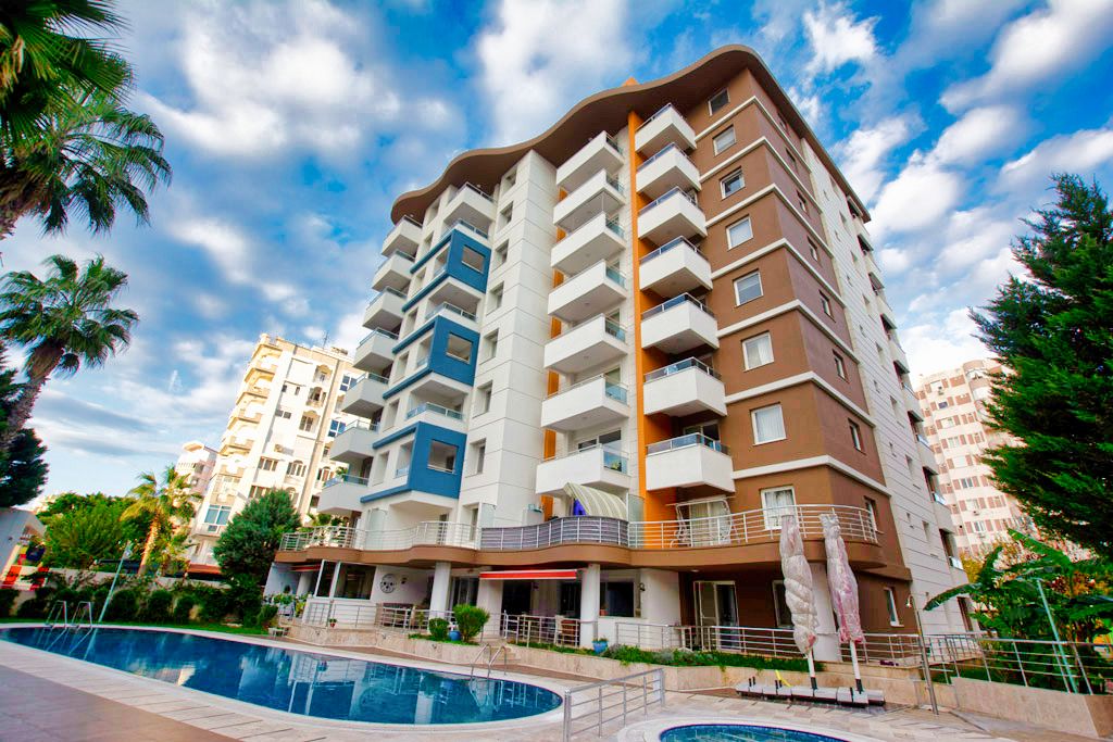 Piso en Lara, Turquia, 100 m² - imagen 1