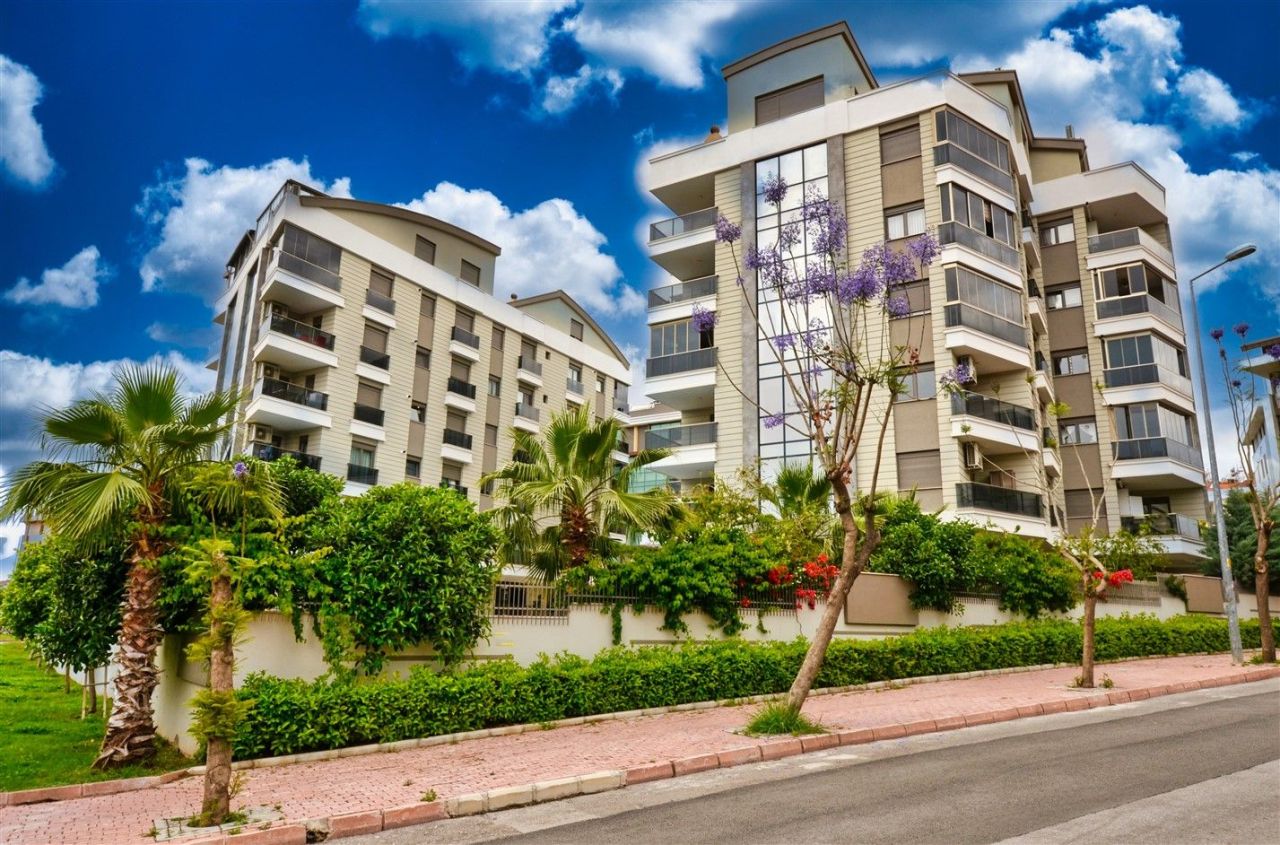 Piso en Antalya, Turquia, 200 m² - imagen 1