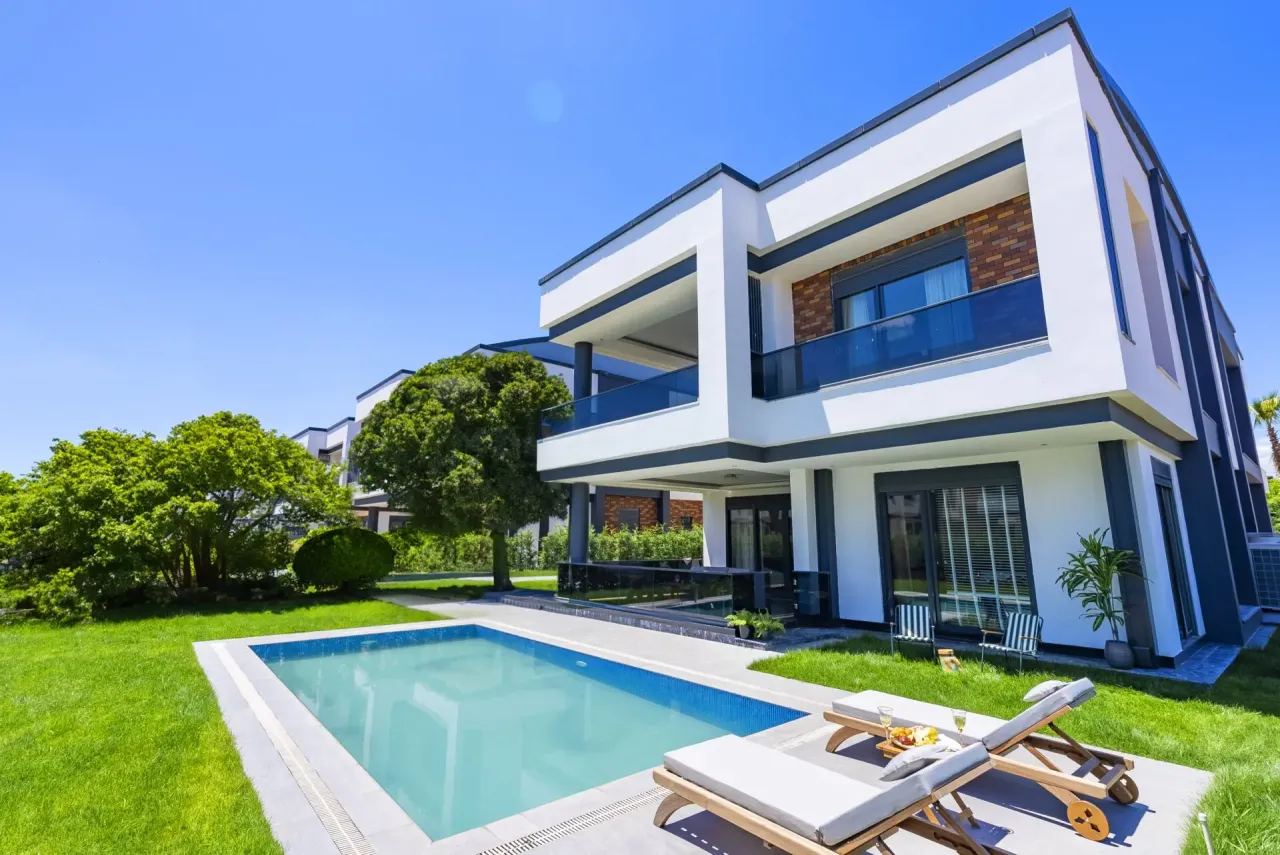 Villa en Antalya, Turquia, 420 m² - imagen 1