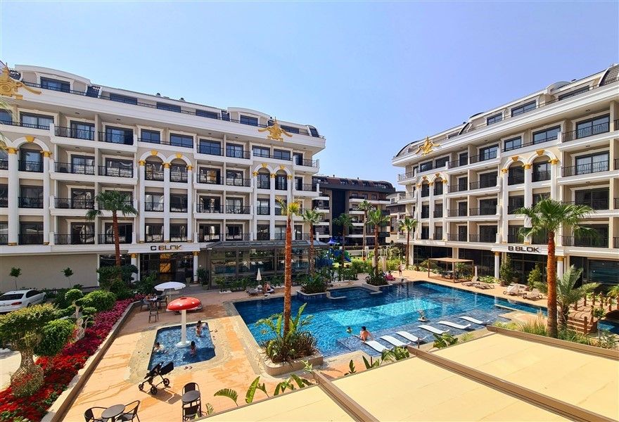 Flat in Alanya, Turkey, 55 m² - picture 1