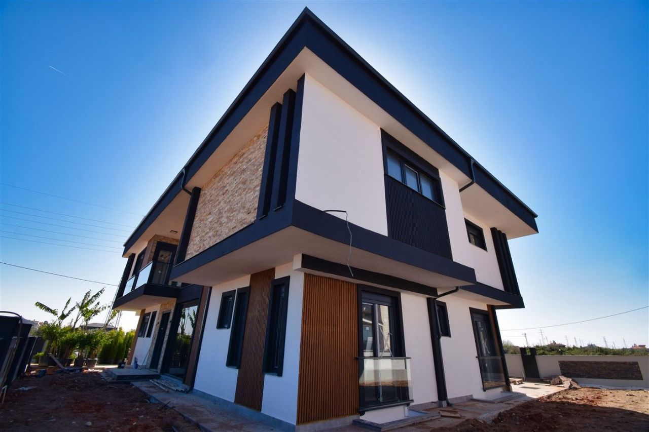 Villa in Antalya, Turkey, 470 m² - picture 1
