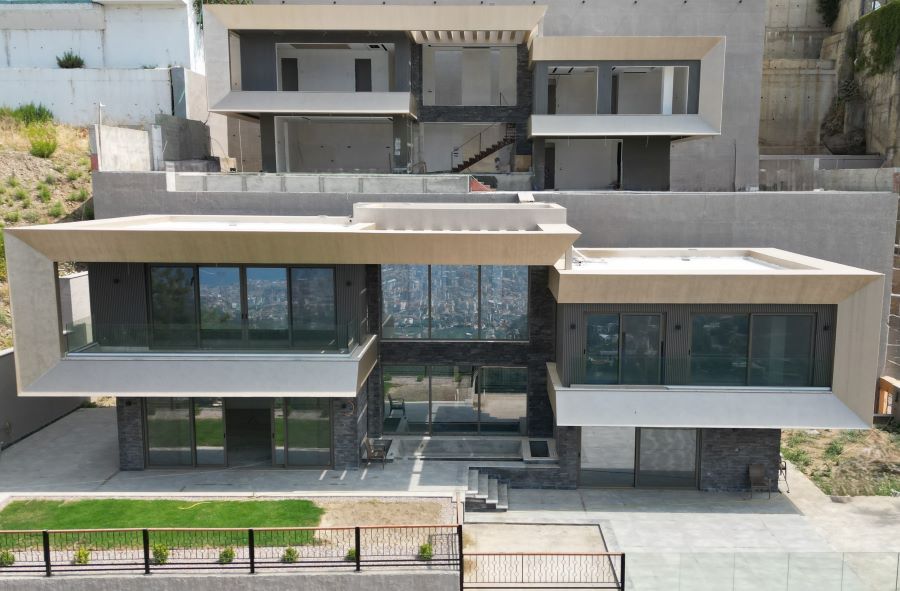 Villa à Alanya, Turquie, 450 m² - image 1