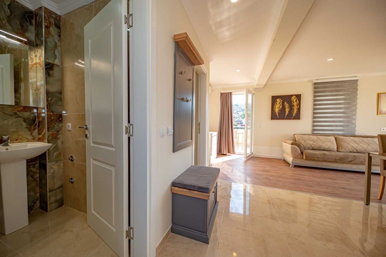 Hotel en el Bar, Montenegro, 700 m² - imagen 4