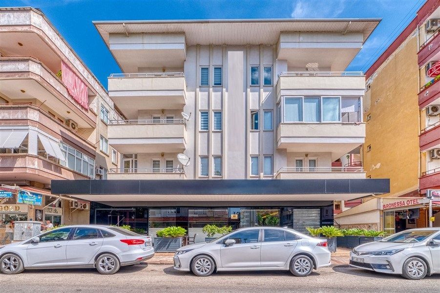 Flat in Alanya, Turkey, 49 m² - picture 1