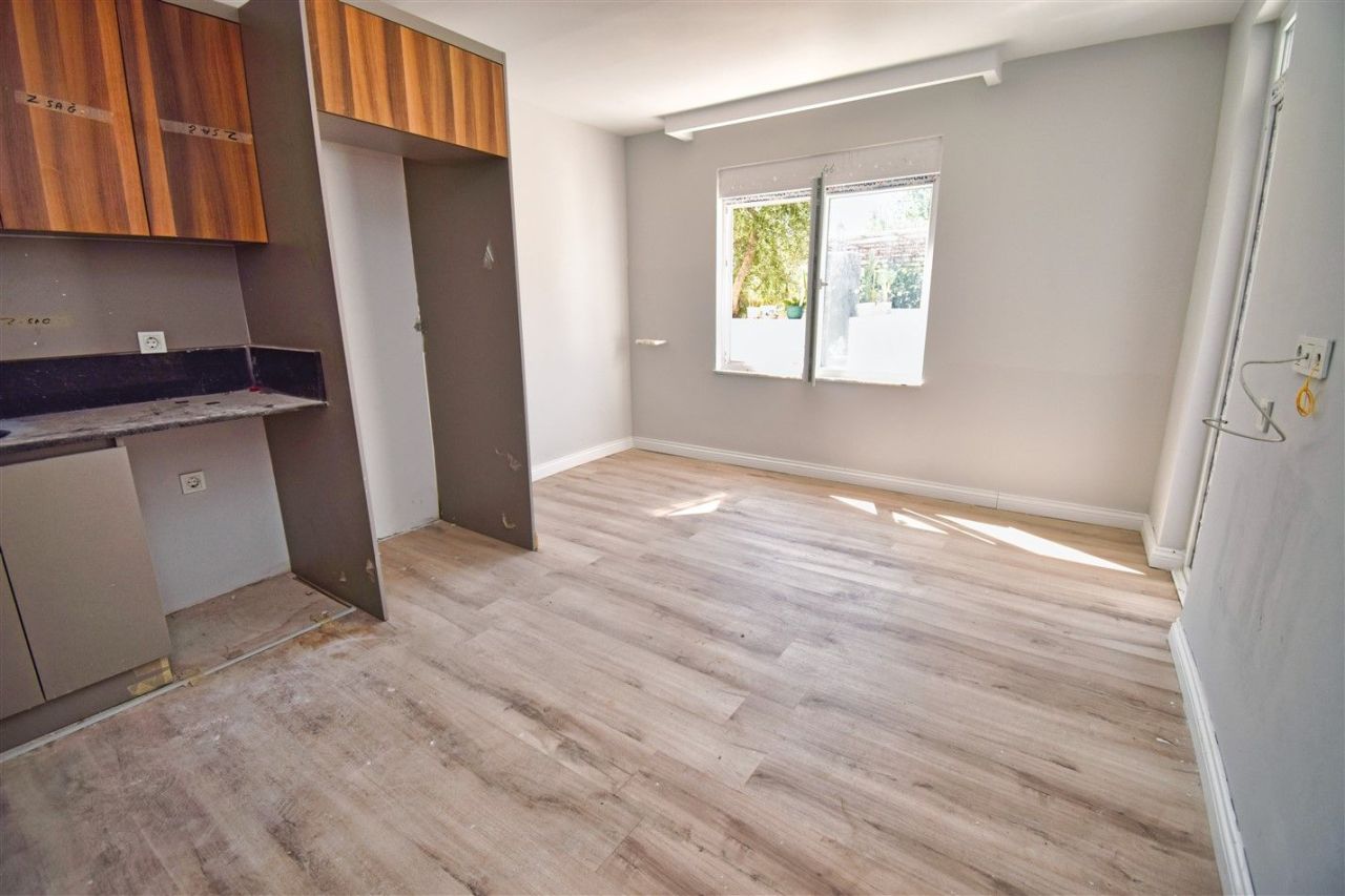 Flat in Antalya, Turkey, 65 m² - picture 1